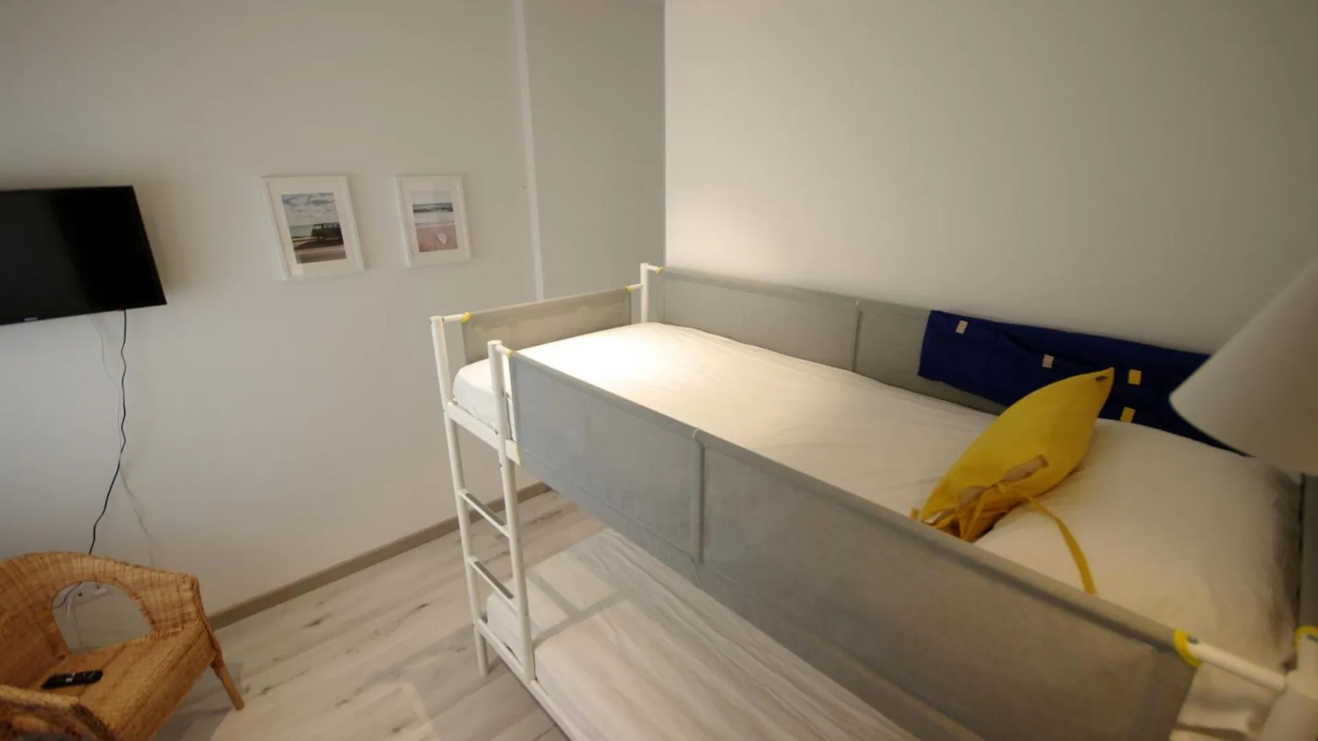 Livingtarifa La Orilla Apartment
