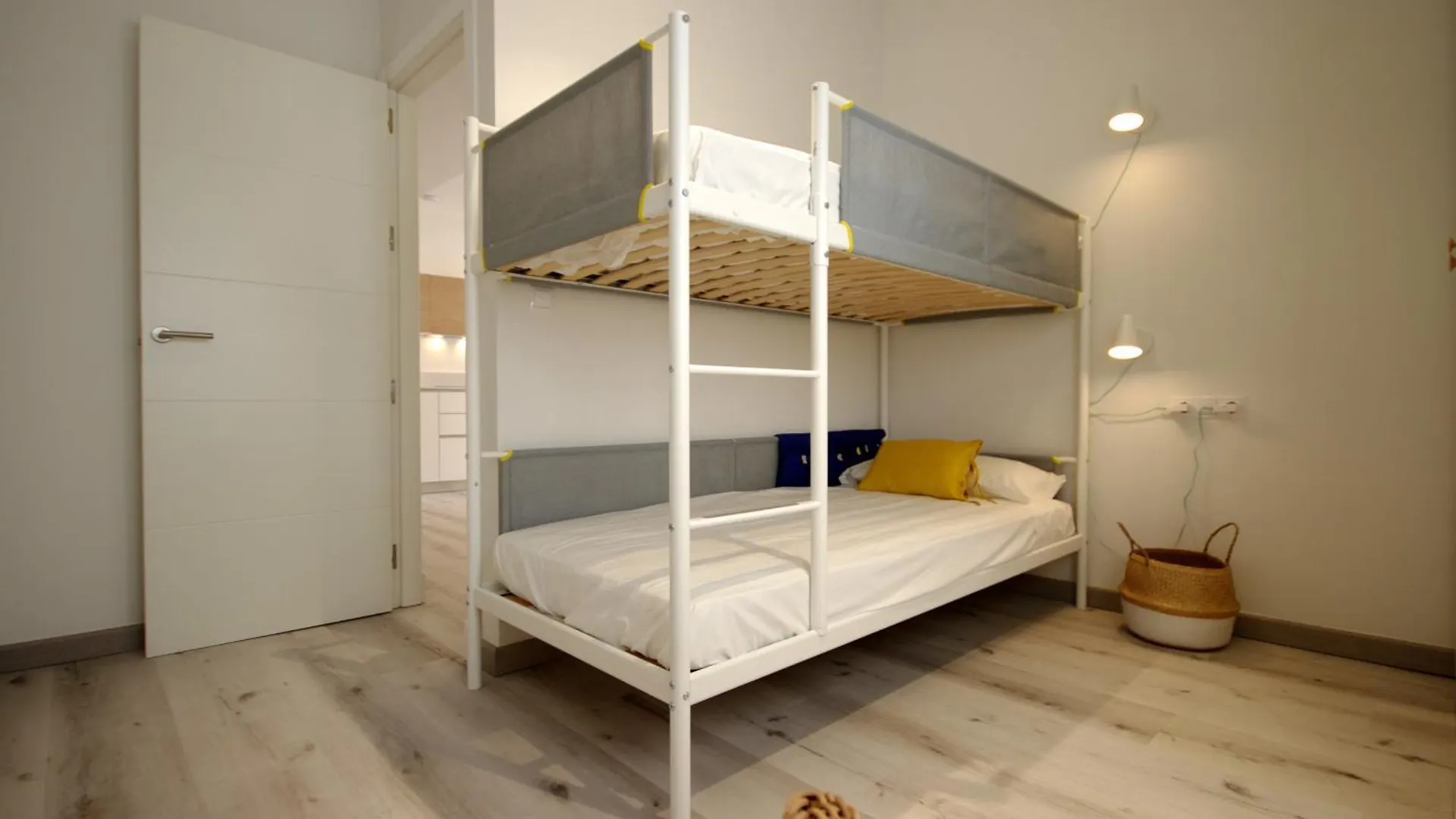 Livingtarifa La Orilla Apartment